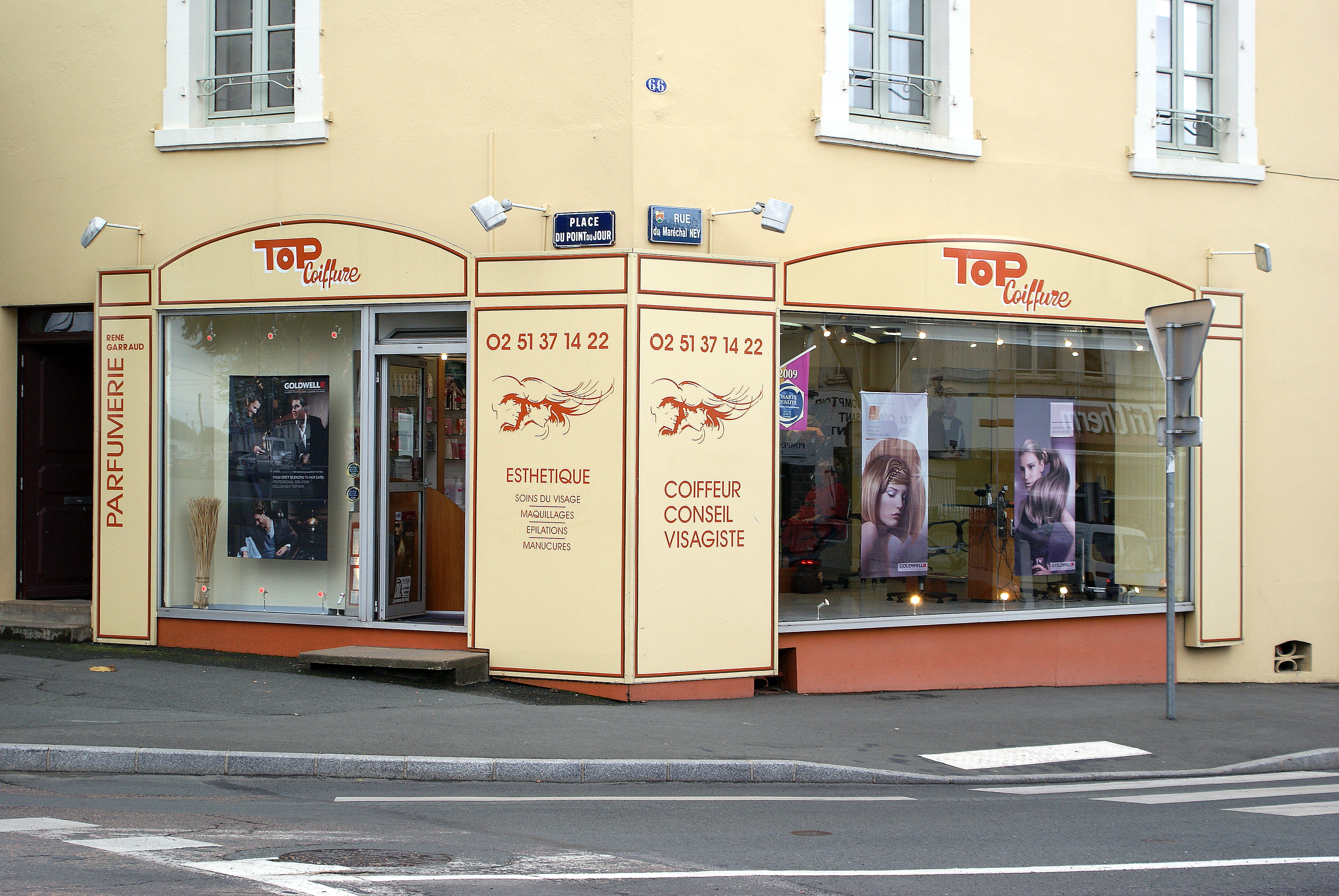 coiffure pour noel simple et rapide